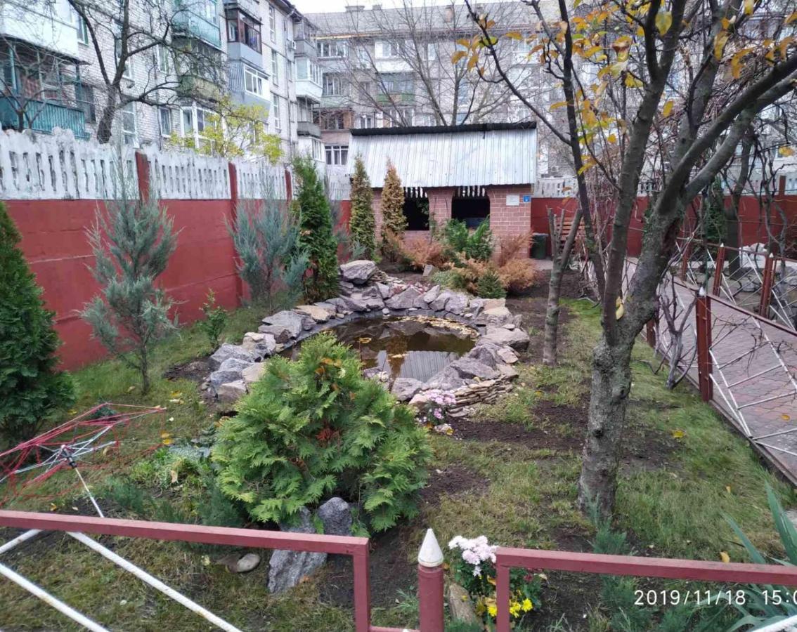 Мини Отель «Positive” キエフ エクステリア 写真